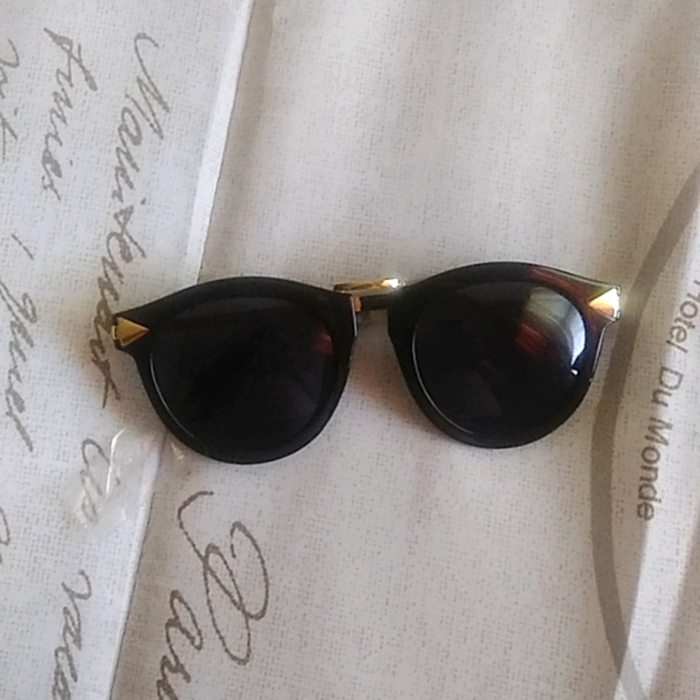 Black/Gold Sunglasses NWOT